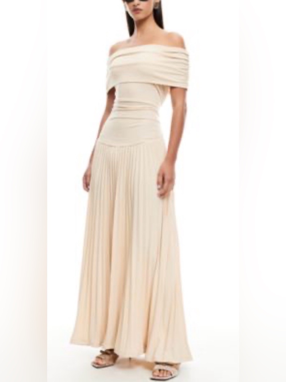 Lioness x REVOLVE Field of Dreams Cream off-the-shoulder maxi dress Small - Picture 3 of 14